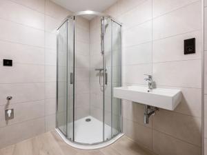 Pronájem bytu 2+kk, Praha - Hlubočepy, Na Zlíchově, 37 m2