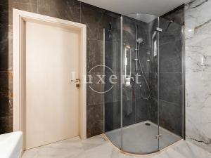 Prodej rodinného domu, Horní Planá, 186 m2