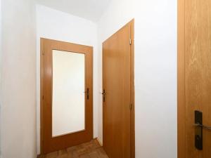 Pronájem bytu 2+kk, Praha - Dejvice, Kafkova, 56 m2