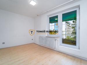 Pronájem bytu 2+1, Zlín, Štefánikova, 98 m2