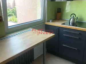 Pronájem bytu 1+1, Praha - Troja, Lešenská, 45 m2