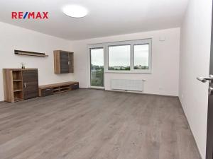 Pronájem bytu 2+kk, Praha - Kbely, Sedlářova, 58 m2