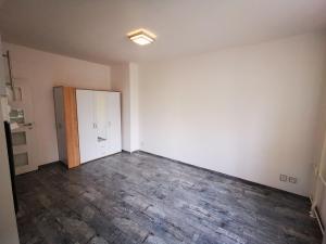 Pronájem bytu 1+kk, Znojmo, Smetanova, 24 m2