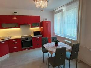 Prodej bytu 3+kk, Odolena Voda, V Malém háji, 73 m2