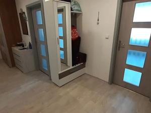 Prodej bytu 3+kk, Odolena Voda, V Malém háji, 73 m2