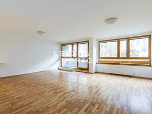 Pronájem bytu 2+kk, Praha - Smíchov, Randova, 70 m2