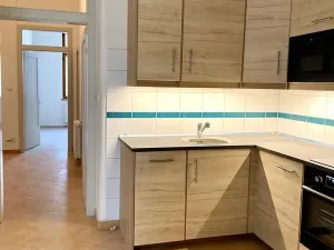 Pronájem bytu 2+1, Praha - Žižkov, Vlkova, 80 m2