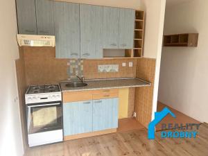 Pronájem bytu 1+1, Děčín, Jezdecká, 35 m2