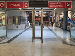 Pronájem bytu 4+kk, Praha - Prosek, Stoupající, 95 m2