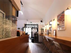 Pronájem restaurace, Praha - Staré Město, Kostečná, 90 m2
