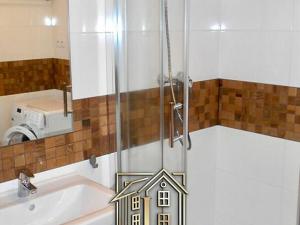Pronájem bytu 1+kk, Praha - Kamýk, Kramperova, 31 m2