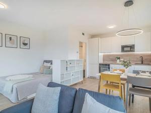 Pronájem bytu 2+kk, Praha - Prosek, Litoměřická, 56 m2