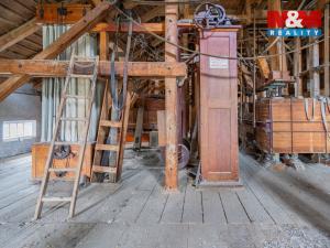 Prodej historického objektu, Klatovy - Beňovy, 934 m2