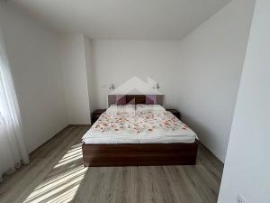Pronájem bytu 2+kk, Třeboň - Třeboň II, Dukelská, 75 m2
