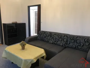 Pronájem bytu 2+1, Zlín, Na Honech III, 45 m2