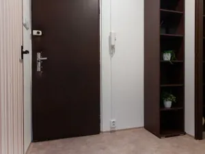 Pronájem bytu 1+kk, Praha - Hostivař, Záveská, 44 m2