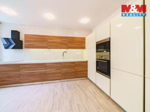 Pronájem bytu 3+kk, Cheb, Břehnická, 90 m2