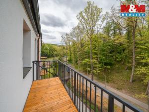 Pronájem bytu 3+kk, Cheb, Břehnická, 90 m2