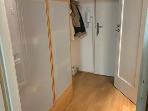 Pronájem bytu 1+kk, Praha, Na dolinách, 30 m2