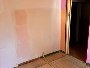 Prodej bytu 1+kk, Praha - Prosek, Veltruská, 27 m2