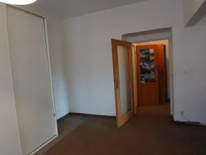 Pronájem bytu 2+kk, Praha - Libeň, V Holešovičkách, 42 m2