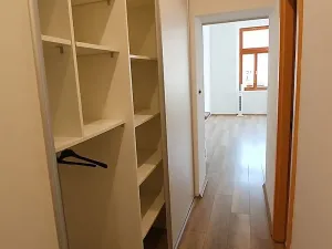 Pronájem bytu 2+kk, Praha - Libeň, Sokolovská, 47 m2