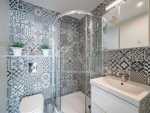 Pronájem bytu 4+kk, Praha - Prosek, Trmická, 103 m2