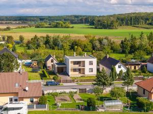 Prodej rodinného domu, Dymokury, Černohorská, 165 m2