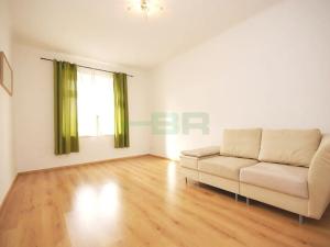 Pronájem bytu 1+1, Praha - Vinohrady, Libická, 37 m2
