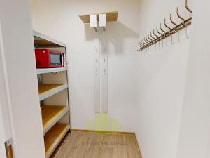 Pronájem bytu 2+kk, Olomouc, Šantova, 68 m2