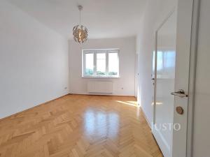 Pronájem bytu 3+1, Písek, Fráni Šrámka, 125 m2