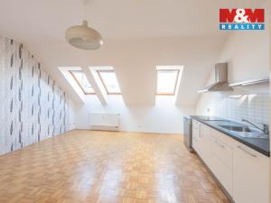 Pronájem bytu 4+1, Praha - Žižkov, Baranova, 120 m2