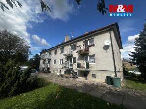 Prodej bytu 3+kk, Dvory, 76 m2