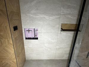 Prodej bytu 3+kk, Dvory, 76 m2
