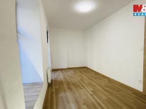 Pronájem bytu 4+kk, Jihlava, Lazebnická, 72 m2