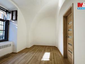 Pronájem bytu 4+kk, Jihlava, Lazebnická, 72 m2