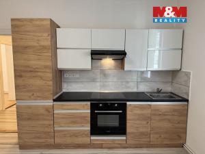 Pronájem bytu 2+1, Děčín - Děčín I-Děčín, Zámecká, 68 m2