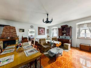Prodej rodinného domu, Sklené nad Oslavou, 330 m2