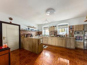 Prodej rodinného domu, Sklené nad Oslavou, 330 m2
