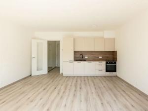 Pronájem bytu 1+kk, Praha - Záběhlice, Klapálkova, 35 m2