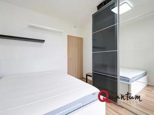 Prodej bytu 4+kk, Praha - Uhříněves, Jindřicha Bubeníčka, 73 m2
