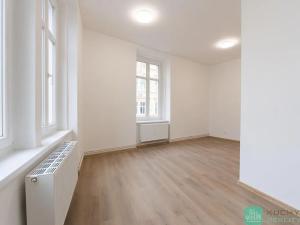 Pronájem bytu 2+kk, Teplice, 28. října, 52 m2