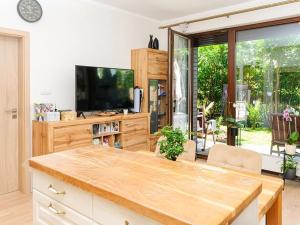 Prodej bytu 2+kk, Praha - Hrdlořezy, Učňovská, 48 m2
