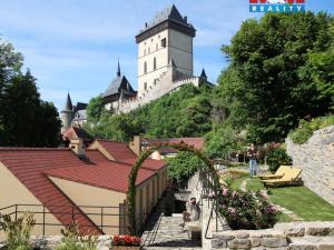 Prodej rodinného domu, Karlštejn, 276 m2