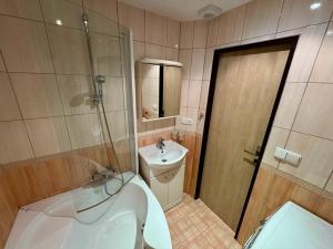Pronájem bytu 3+1, Klatovy, Suvorovova, 72 m2