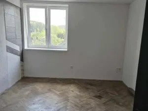 Pronájem bytu 2+1, Benešov nad Černou, 65 m2