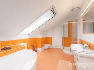 Prodej rodinného domu, Křížkový Újezdec, 412 m2