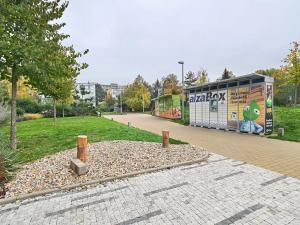 Pronájem bytu 2+kk, Praha - Střížkov, Lovosická, 54 m2