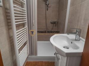 Pronájem bytu 2+1, Brumov-Bylnice - Brumov, Hodňov, 65 m2