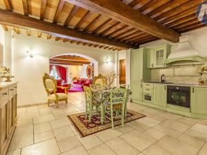 Prodej vily, Cortona, Itálie, 350 m2